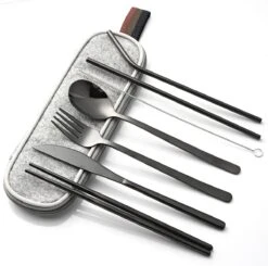 House Of Husk Reisbestek - Reis Bestekset - Chopsticks - Metalen Rietjes Met Borstel - Lepel - Vaatwasserbestendig - RVS - 7 Delig - Zwart -Buiten Kamperen 1200x1190 20