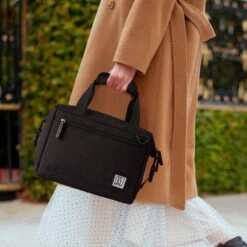 Brisby 4 Laags Geïsoleerde Koeltas - Lunchtas 12 Liter - Extra Ruimte Uitvouwbaar- Zwart 14 Brisby 4 Laags Geïsoleerde Koeltas - Lunchtas 12 Liter - Extra Ruimte Uitvouwbaar- Zwart -Buiten Kamperen 1200x1200 1253