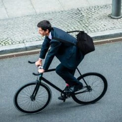 Brisby 4 Laags Geïsoleerde Koeltas - Lunchtas 12 Liter - Extra Ruimte Uitvouwbaar- Zwart 17 Brisby 4 Laags Geïsoleerde Koeltas - Lunchtas 12 Liter - Extra Ruimte Uitvouwbaar- Zwart -Buiten Kamperen 1200x1200 1254