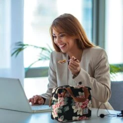 Brisby 4 Laags Geïsoleerde Koeltas - Lunchtas 4 Liter - Bloemetjes -Buiten Kamperen 1200x1200 1263