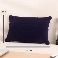 Reiskussen - Kampeer Kussen – Hippyfy – Strand Kussen - Zachte Opblaasbare Kussen – Kleine Kampeer Kussen - Festival Kussen – Picknick Kussen - Vliegtuig Kussen – Hoofdkussentje - Kamperen – Op Reis – Opblaasbare Kussentje – Donkerblauw -Buiten Kamperen 1200x1200 623