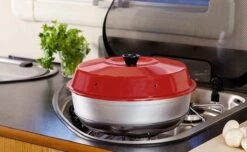 Omnia Camping Oven - Ovens/magnetrons - Rood -Buiten Kamperen 1200x738 6