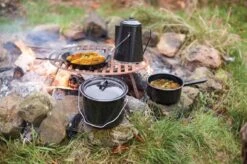 ESSCHERT DESIGN Pannenset Kampvuur - 4 Delig - Outdoor - Metaal 31 ESSCHERT DESIGN Pannenset Kampvuur - 4 Delig - Outdoor - Metaal -Buiten Kamperen 1200x799 101