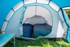 Coleman Cortes 2 Tunneltent - 2-Persoons - Blauw/Wit -Buiten Kamperen 1200x801 2