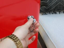 AXI Retro Cooler Rood - Koeler Met Wielen - 76L Inhoud - Koelbox Met Aftapkraan -Buiten Kamperen 1200x900 34