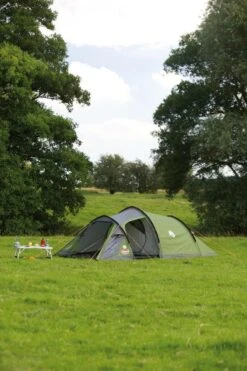 Coleman Tasman 3 Tunneltent - 3-Persoons - Groen 14 Coleman Tasman 3 Tunneltent - 3-Persoons - Groen -Buiten Kamperen 800x1200