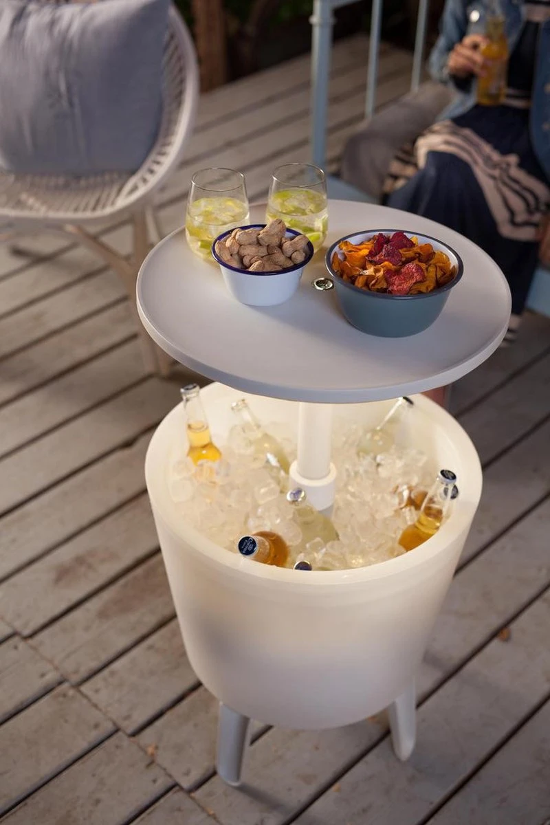 Keter Coolbar Partytafel – Lichtgevend - 49,5x49,5x57cm - Wit 5 Keter Coolbar Partytafel – Lichtgevend - 49,5x49,5x57cm - Wit - Afbeelding 3