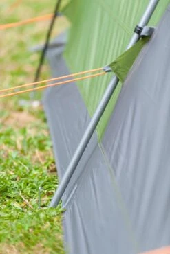 Coleman Vespucci 4 Tunneltent - Familietent - 4-Persoons - Groen 11 Coleman Vespucci 4 Tunneltent - Familietent - 4-Persoons - Groen -Buiten Kamperen 801x1200 2